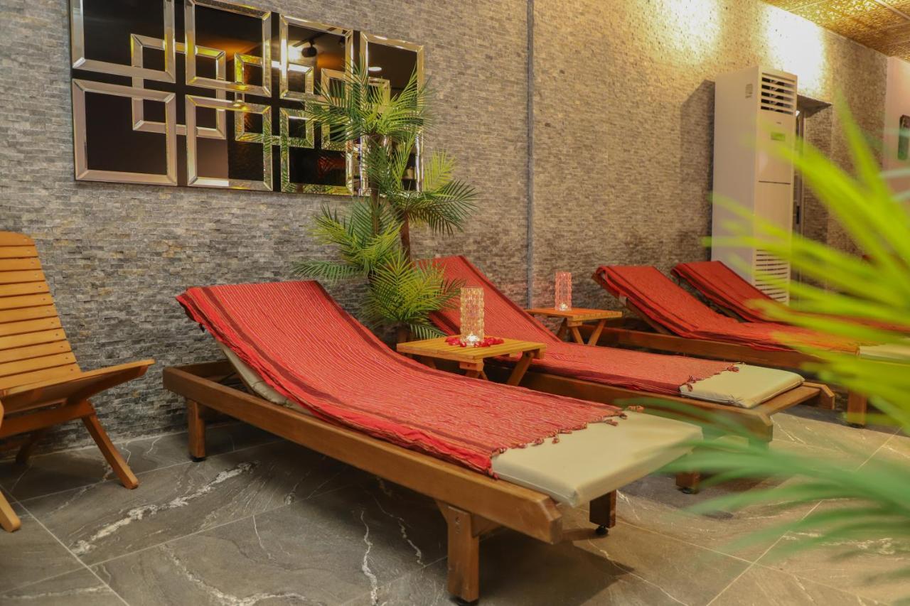 Lion Hotel Didim Exterior photo
